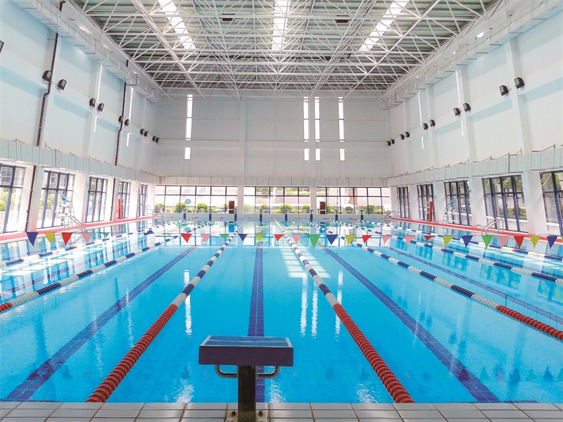 游泳館建筑脫落和濕度有關(guān)嗎？